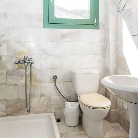 Fagias Luxury Apartment